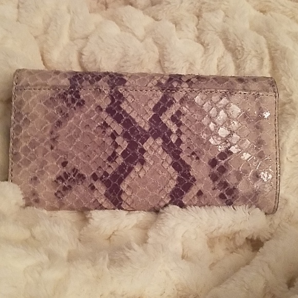 Wallet - Picture 2 of 5